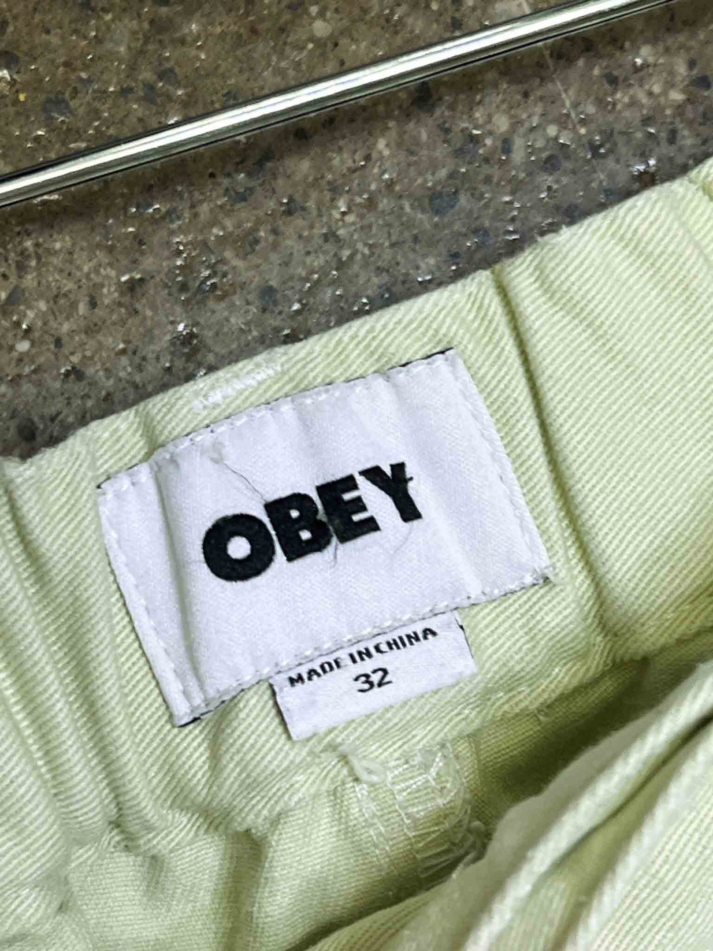 Size 32 | Obey Carpenter Pants