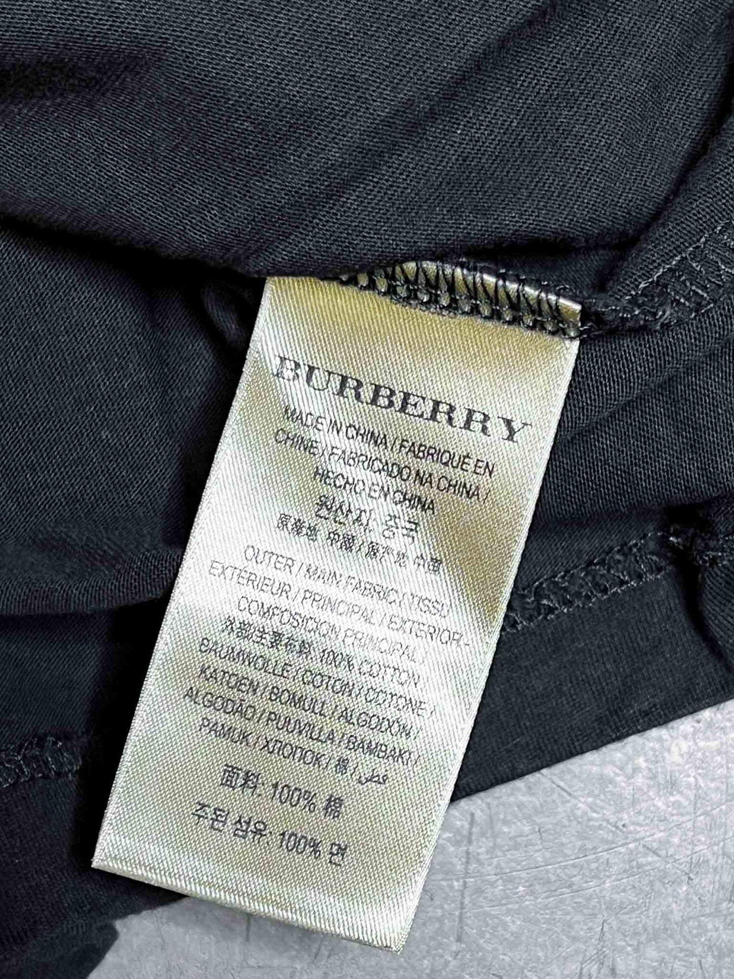 Size M | Burberry Logo T-shirt