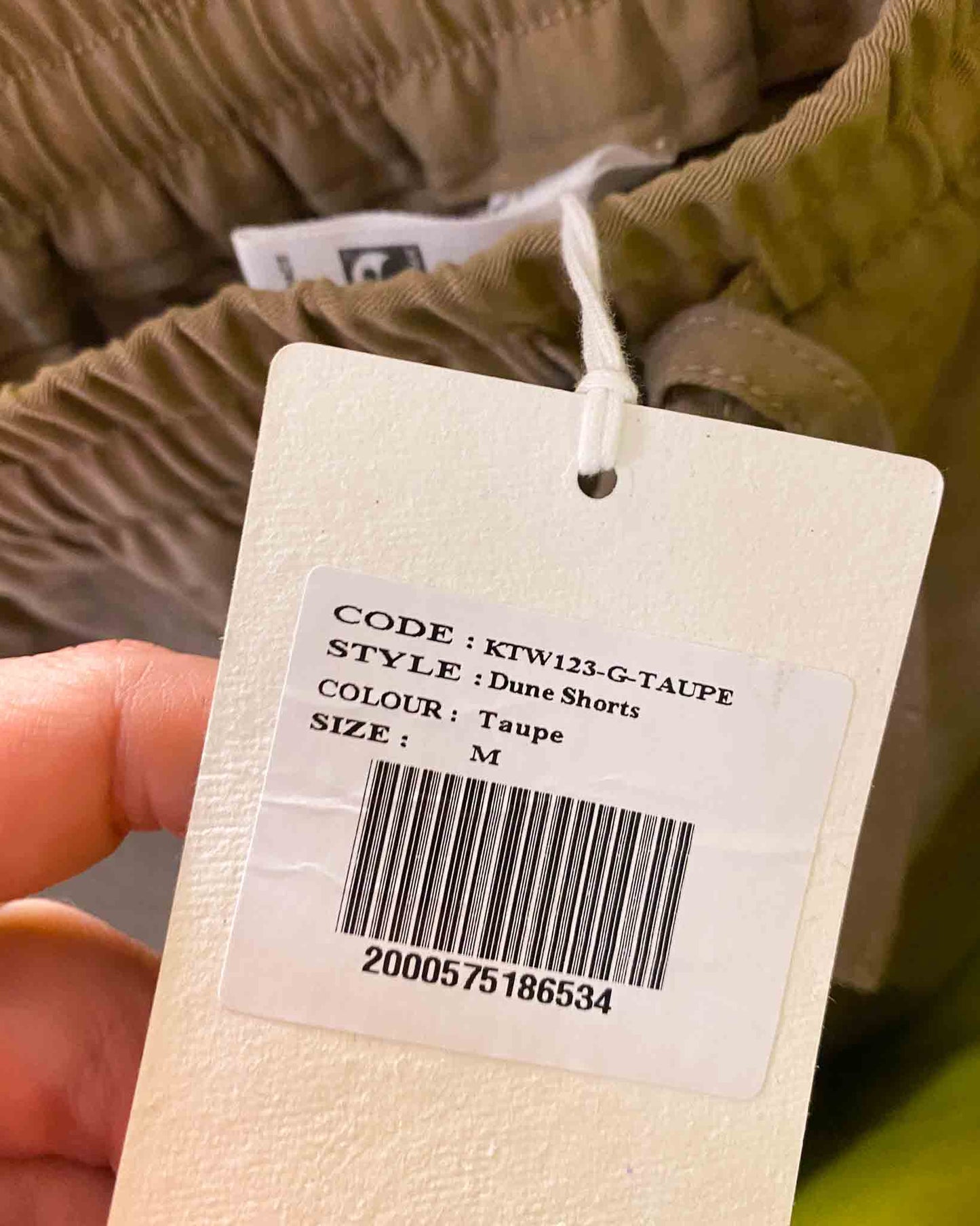 Size M | Kowtow Organic Cotton Dune Shorts