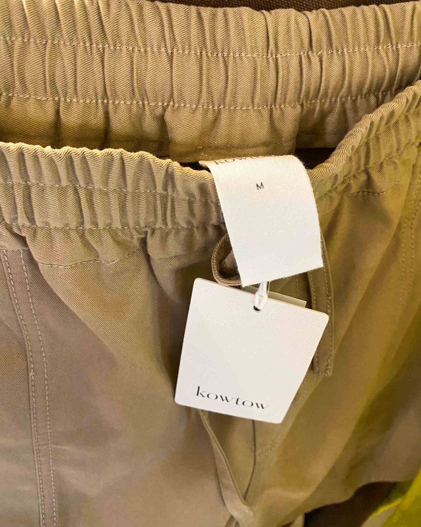 Size M | Kowtow Organic Cotton Dune Shorts
