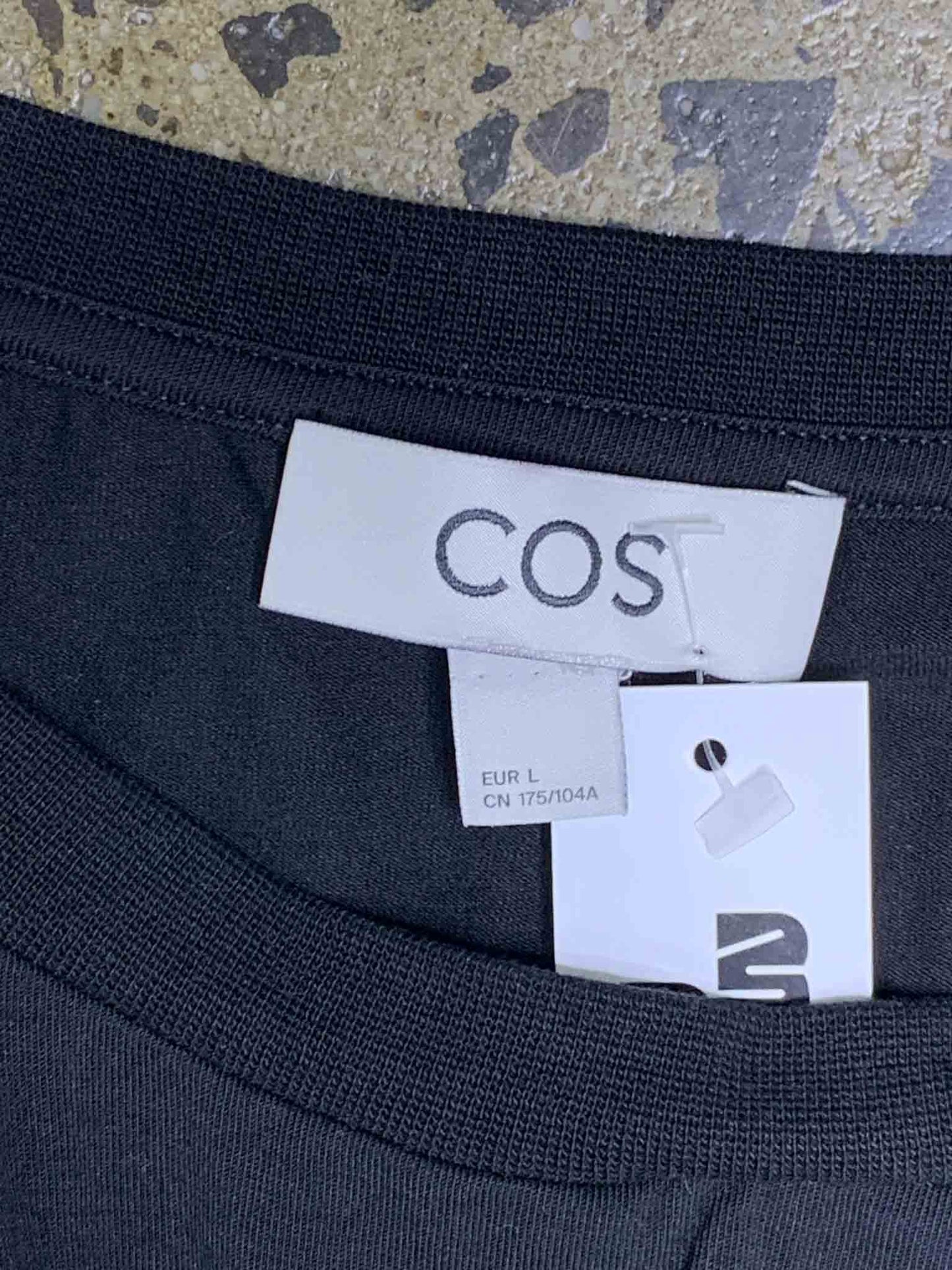 Size L | COS Shirred Cinch Waist Top