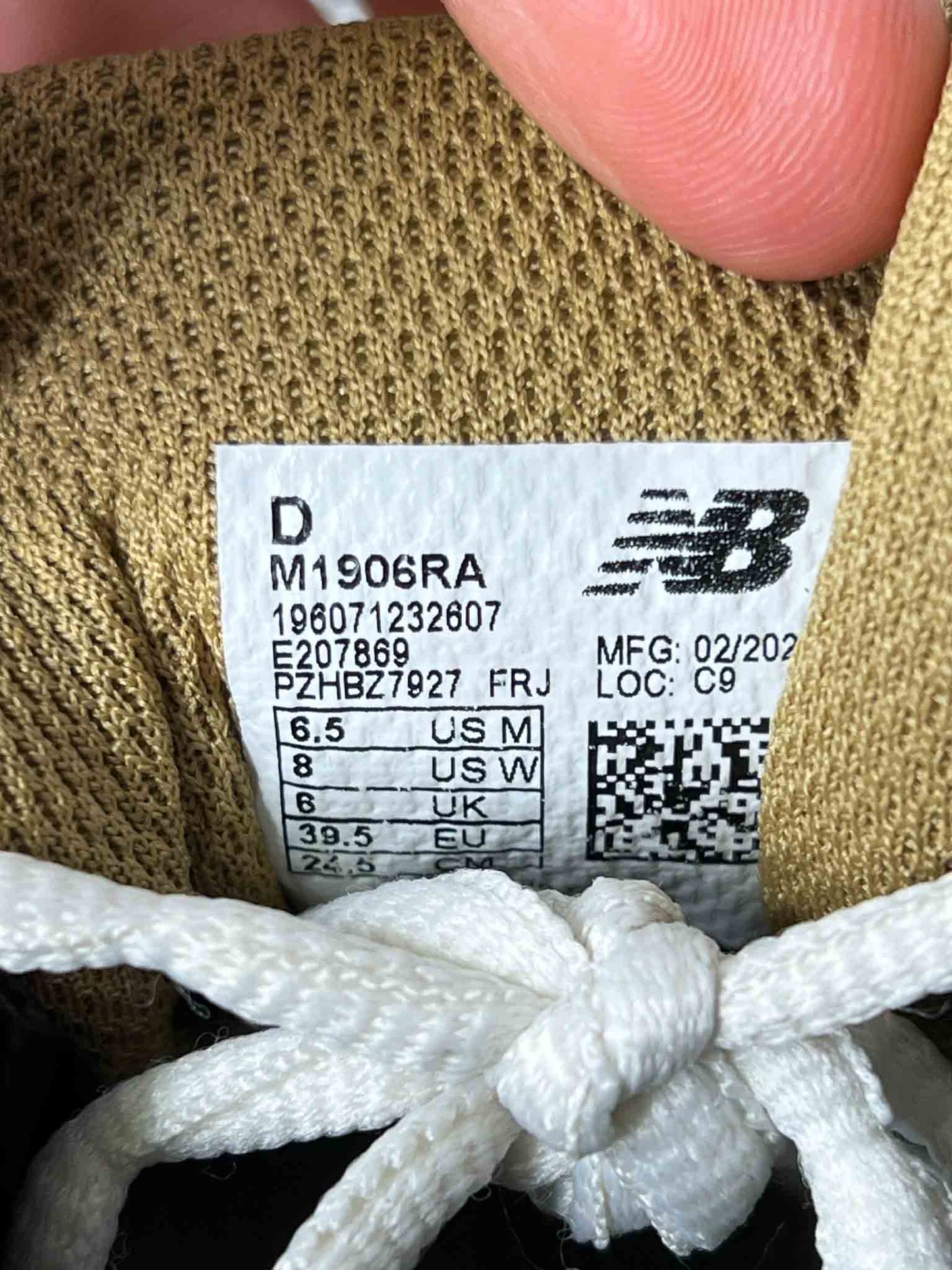 Size 39.5 | New Balance 1906R Sneakers Shoes