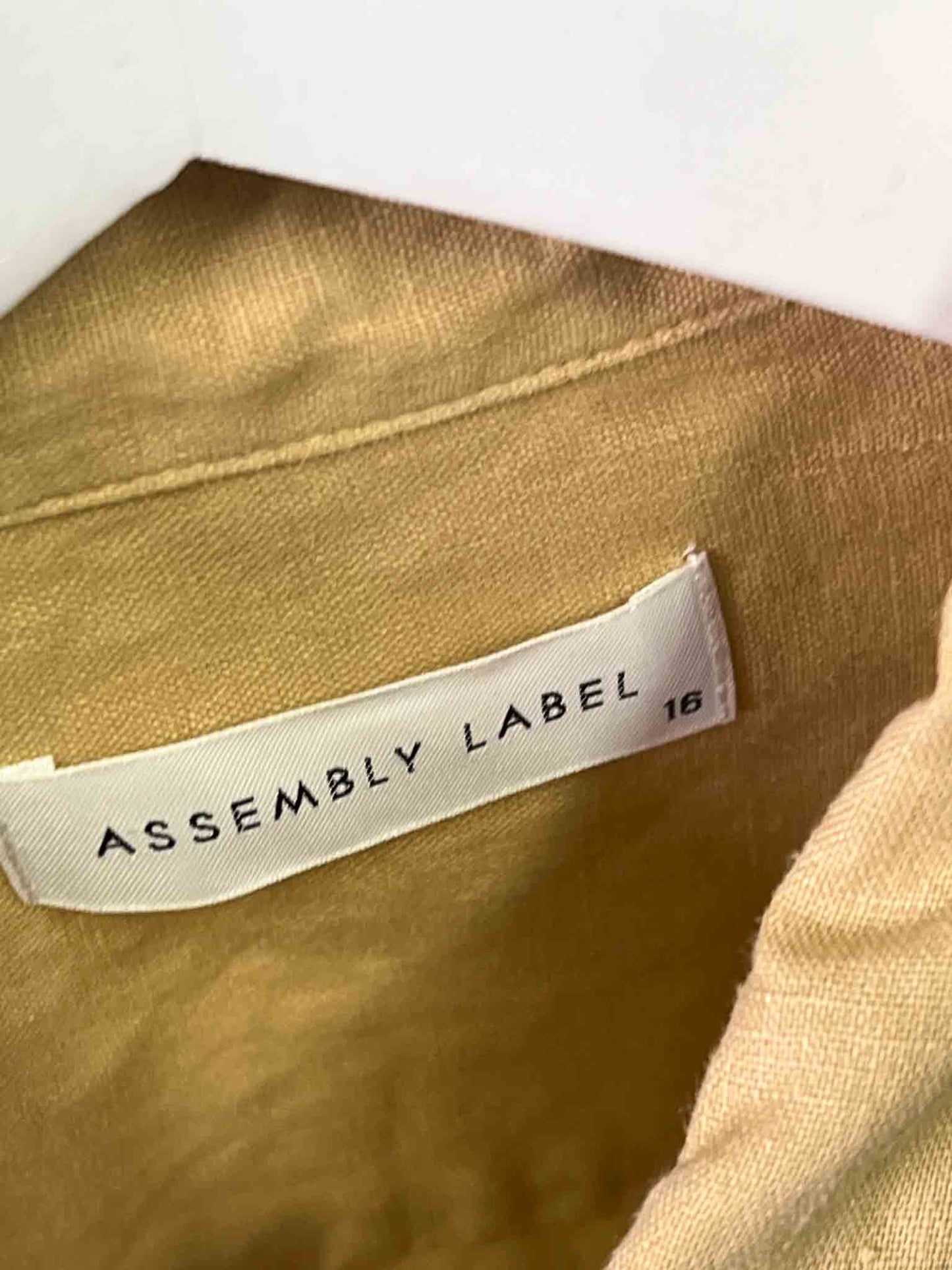 Size 16 | Assembly Label Linen Shirt
