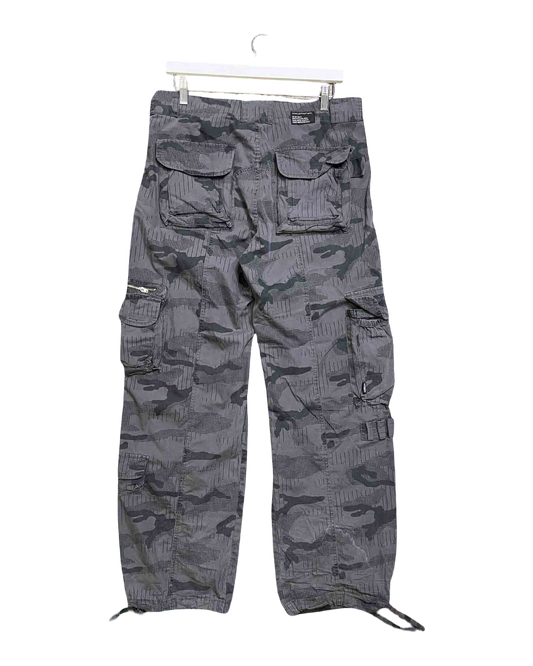 Size 34 | Stüssy Vintage Cargo Pants