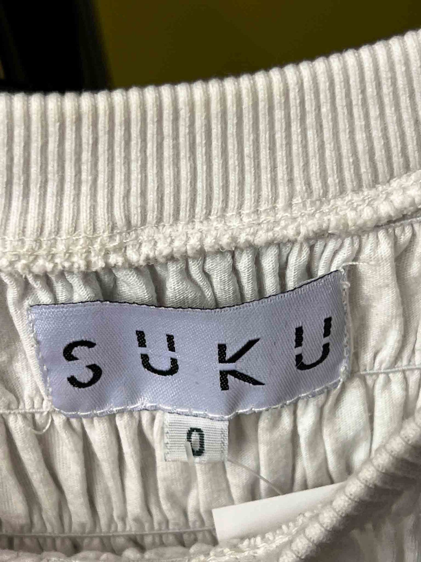 Size 0 (XS) | SUKU Ruched Tank Top