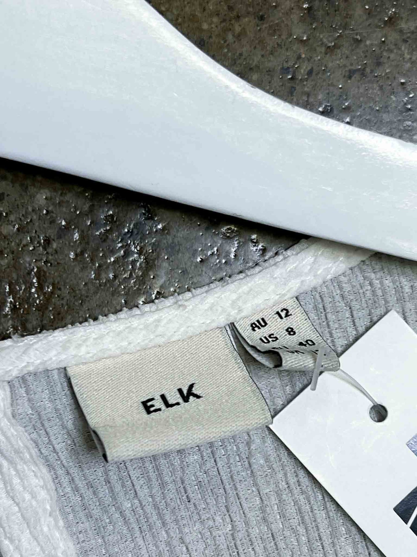 Size 12 | Elk Textured Top