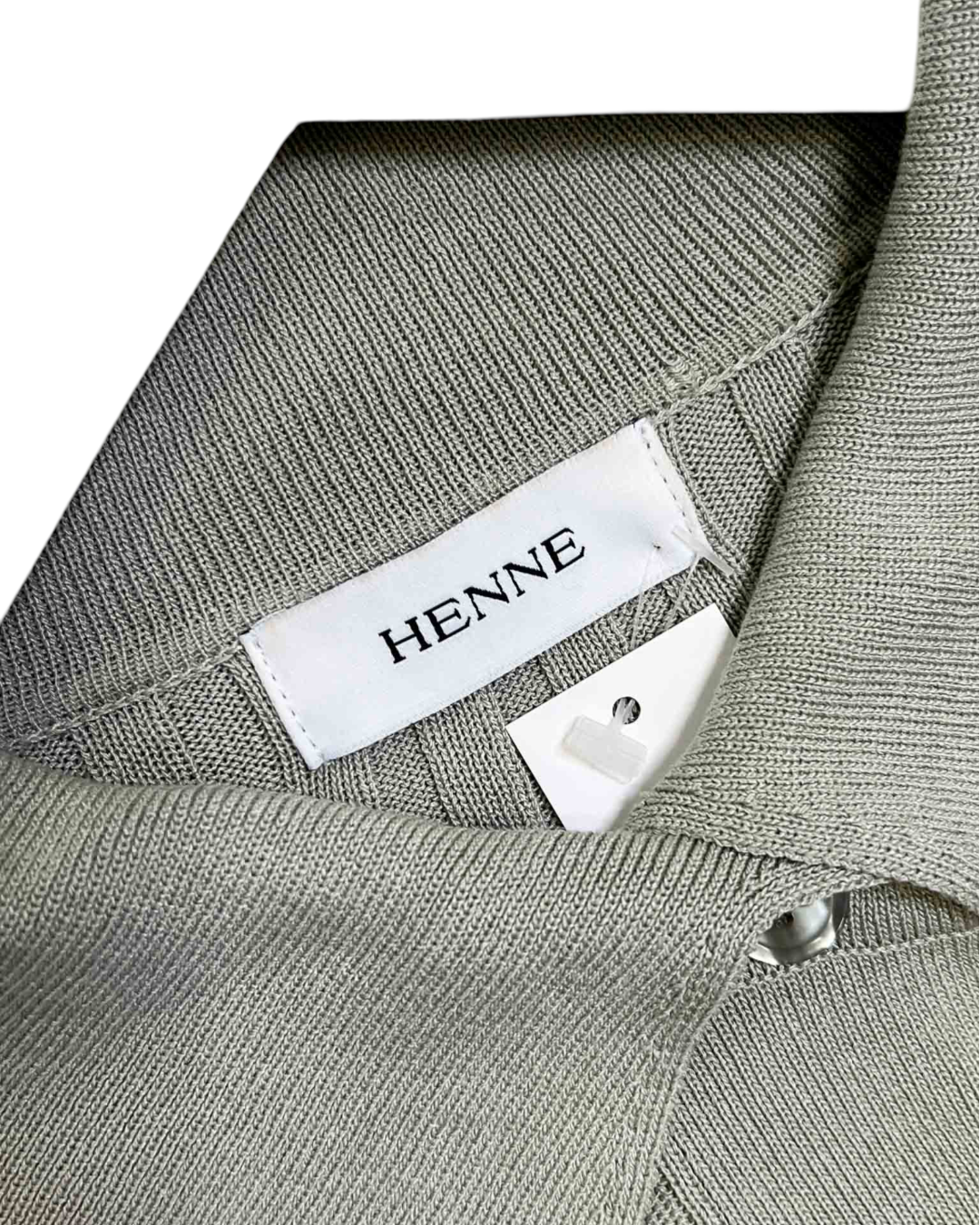 Size 10 | Henne Ribbed Button Down Top