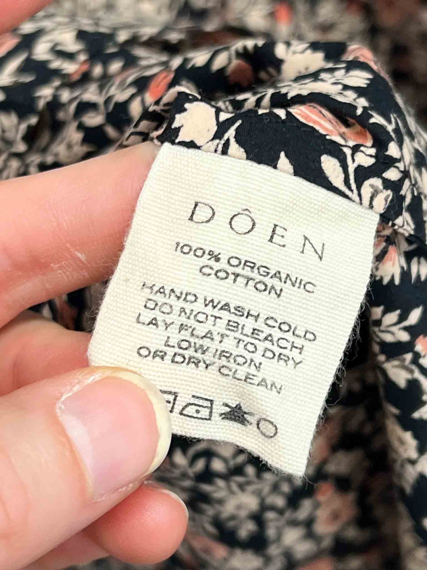 Size XXL | Dôen Oversized Collar Floral Top